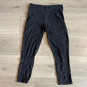 Women’s Athleta Cropped Leggings
